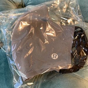 Lulu Lemon Face Mask